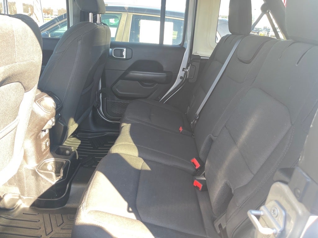 2020 Jeep Wrangler Unlimited Sahara 4X4