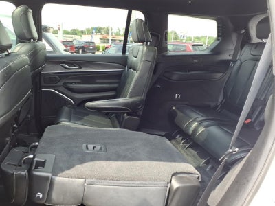 2023 Jeep Grand Cherokee L Overland 4x4