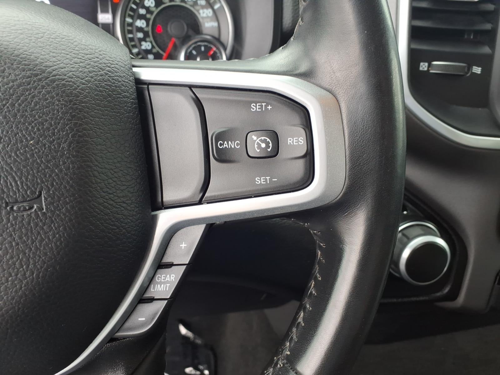 2022 RAM 1500 Big Horn Quad Cab 4x4 6'4' Box