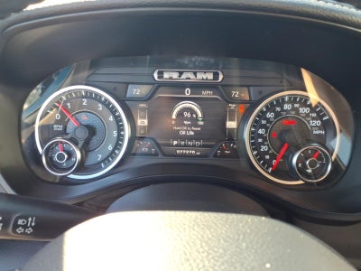 2020 RAM 1500 Laramie Quad Cab 4x4 6'4' Box