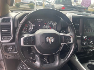 2020 RAM 1500 Big Horn Quad Cab 4x4 6'4' Box