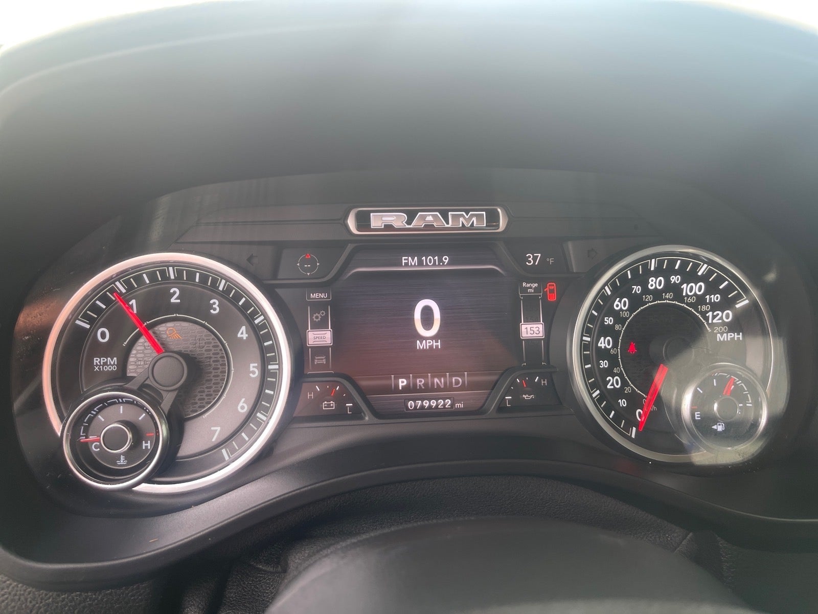 2020 RAM 1500 Big Horn Quad Cab 4x4 6'4' Box