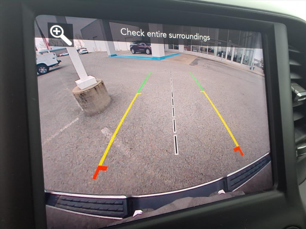 2021 RAM 1500 Big Horn Crew Cab 4x4 5'7' Box