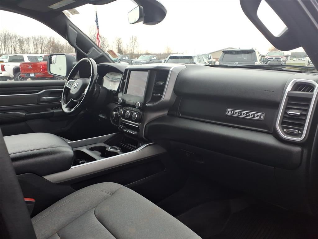 2021 RAM 1500 Big Horn Crew Cab 4x4 5'7' Box