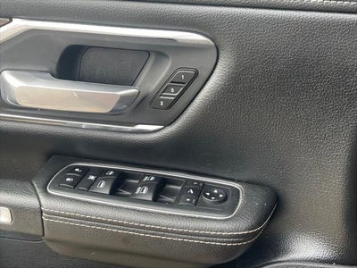 2019 RAM 1500 Laramie Crew Cab 4x4 5'7' Box