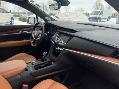 2024 Cadillac XT5 FWD Premium Luxury