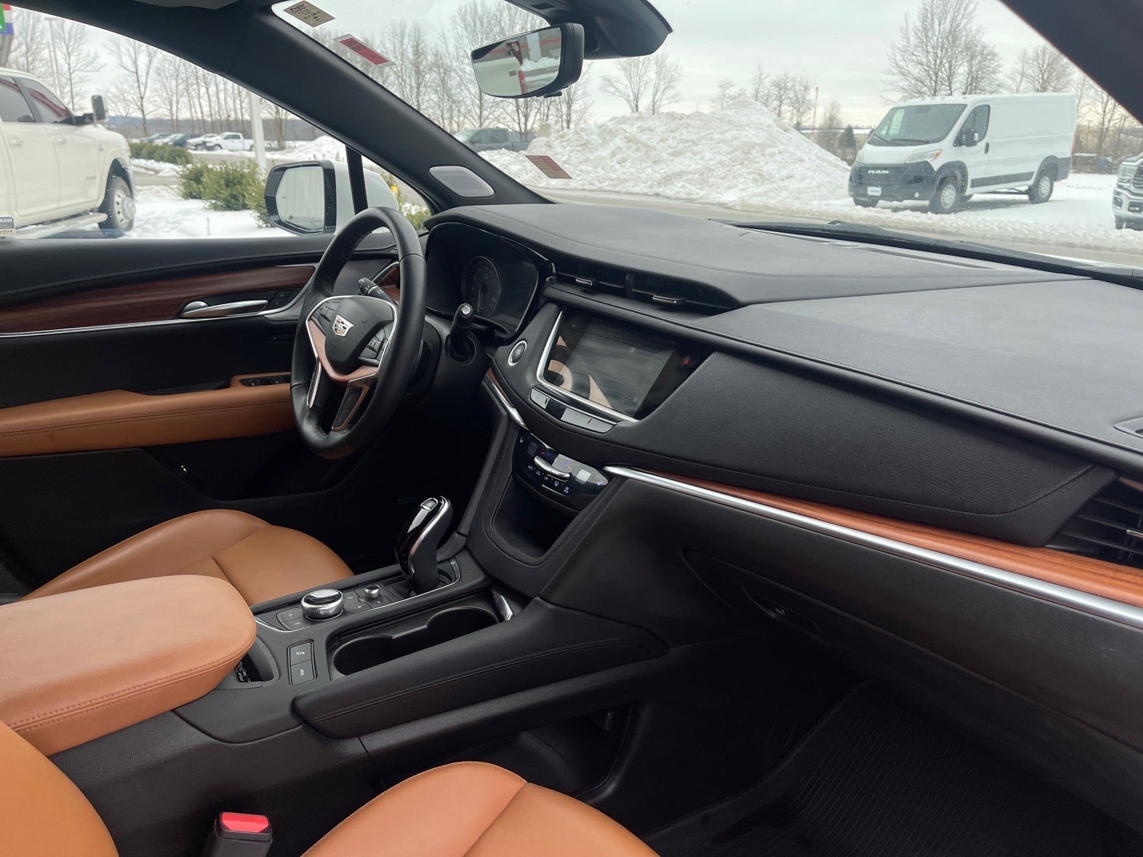 2024 Cadillac XT5 FWD Premium Luxury