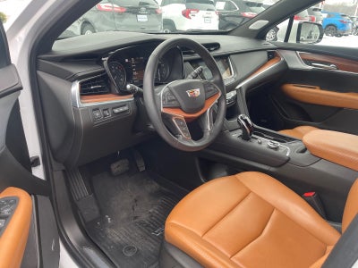 2024 Cadillac XT5 FWD Premium Luxury
