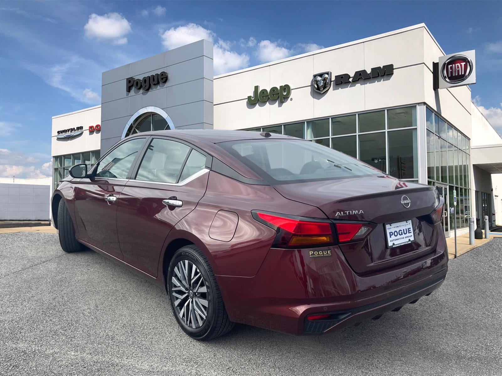 2025 Nissan Altima SV FWD