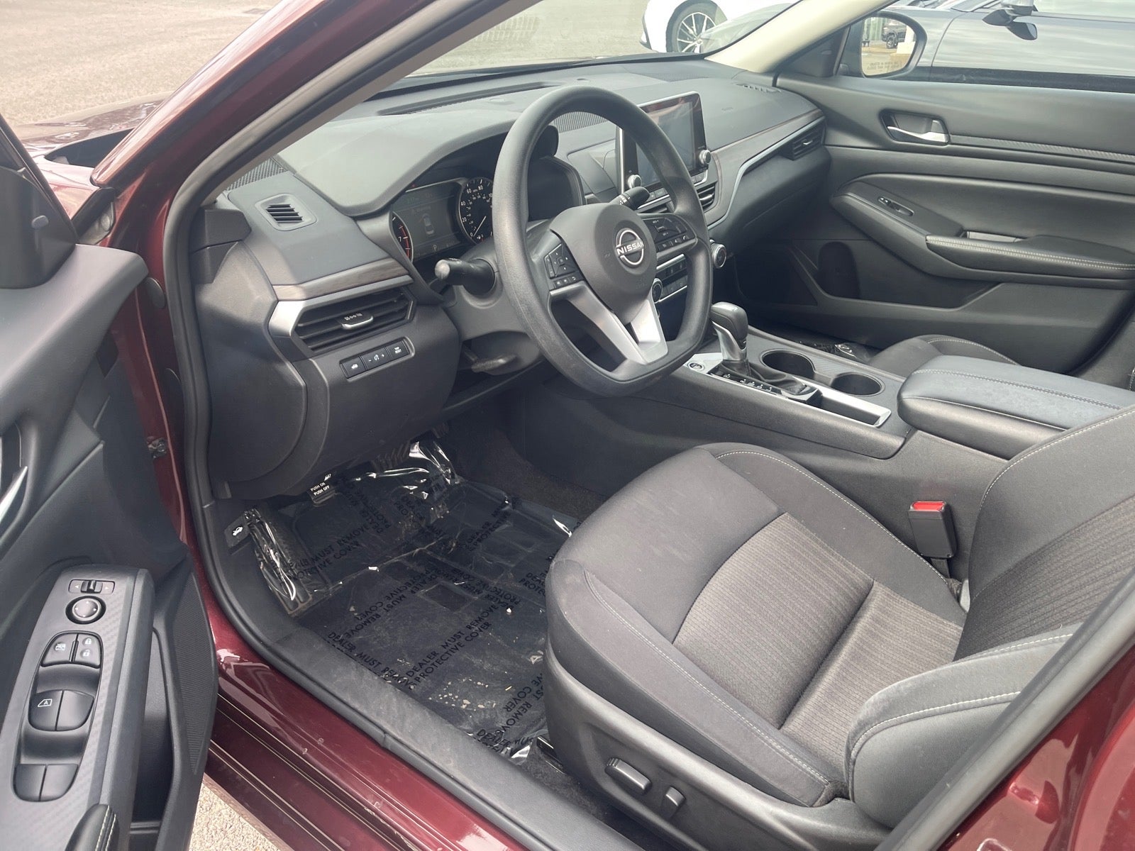 2025 Nissan Altima SV FWD