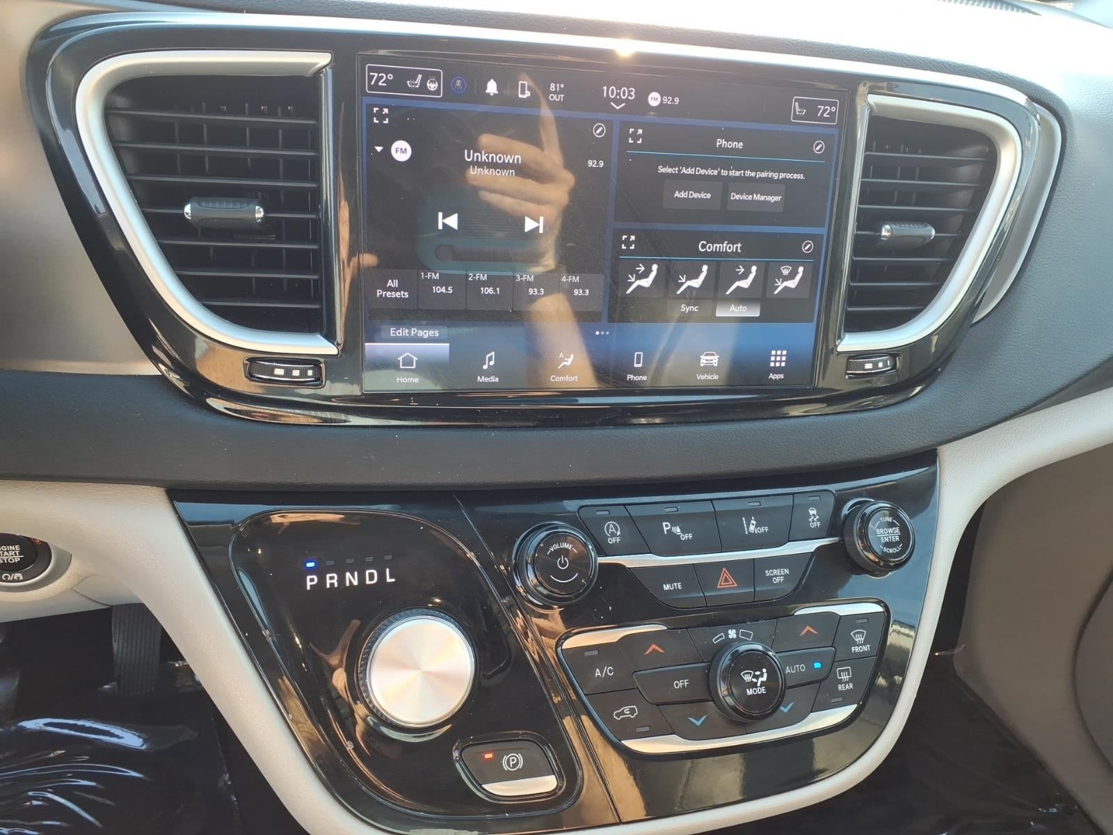 2023 Chrysler Pacifica Touring L