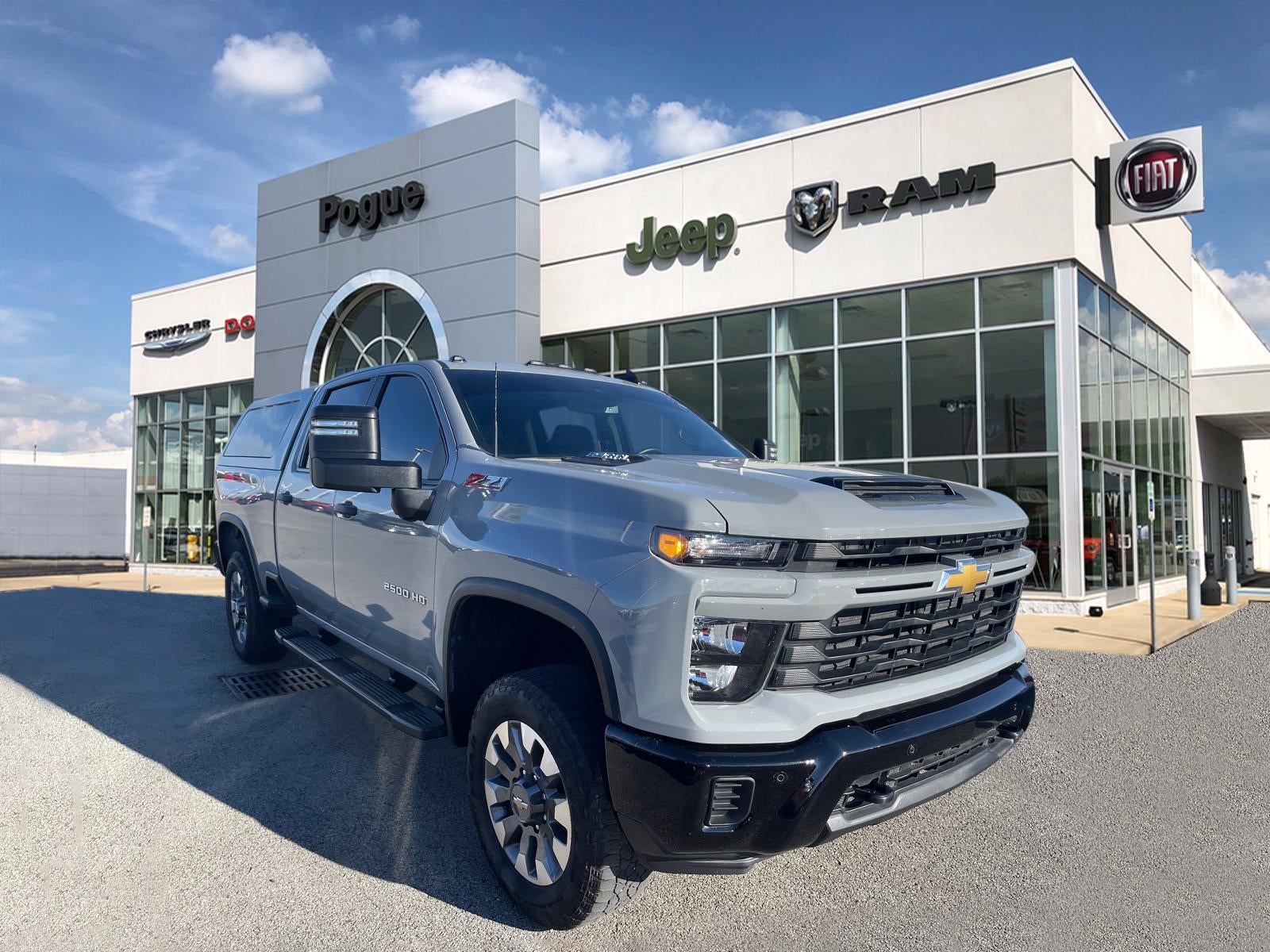 2025 Chevrolet Silverado 2500HD 4WD Crew Cab Standard Bed Custom