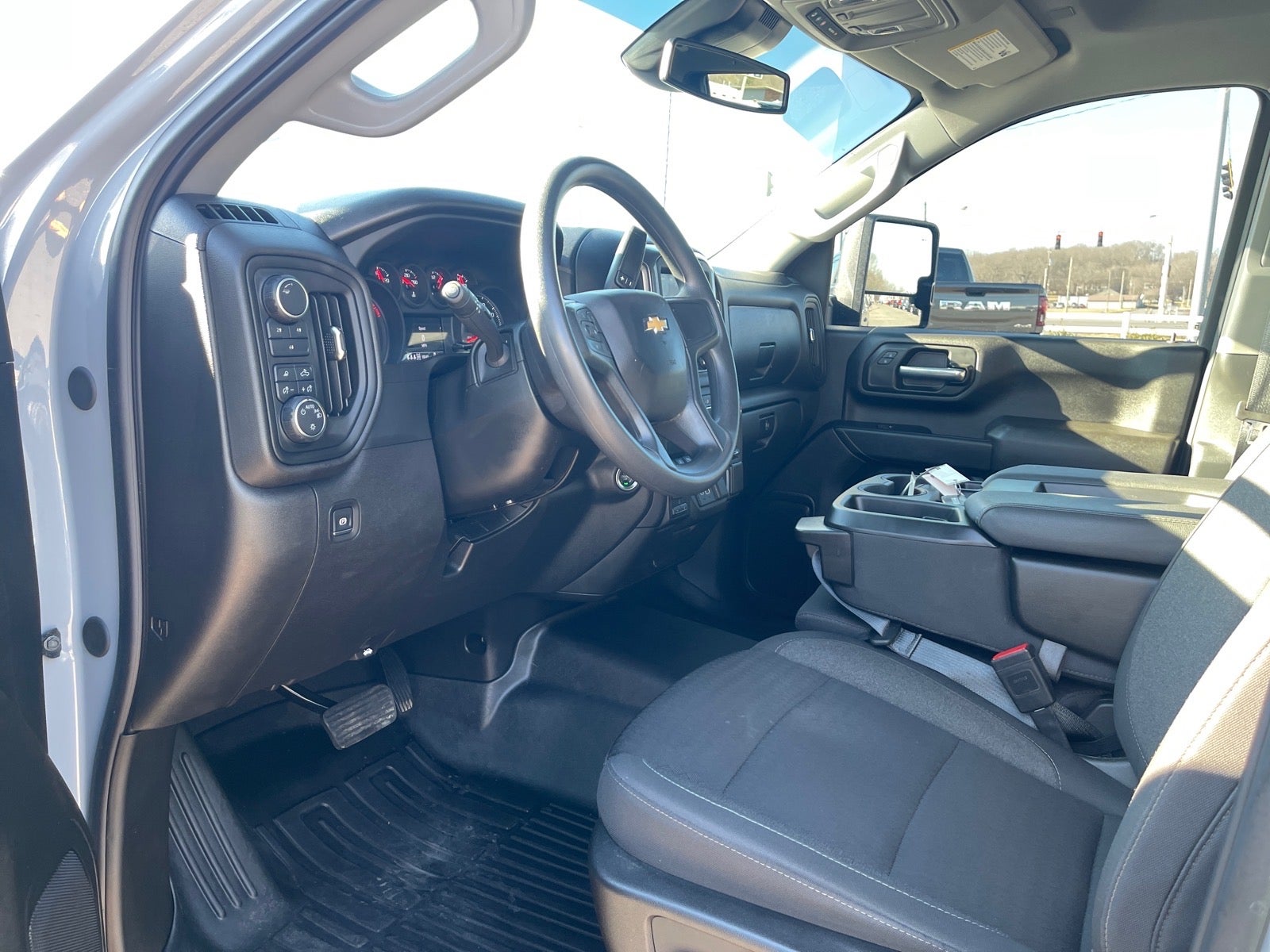 2025 Chevrolet Silverado 2500HD 4WD Crew Cab Standard Bed Custom