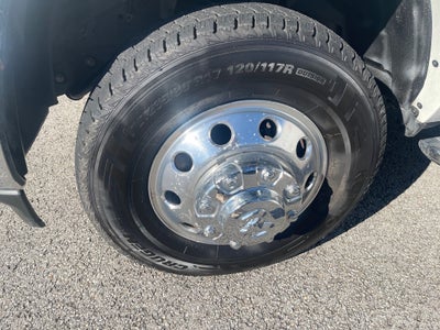 2020 RAM 3500 Laramie Crew Cab 4x4 8' Box