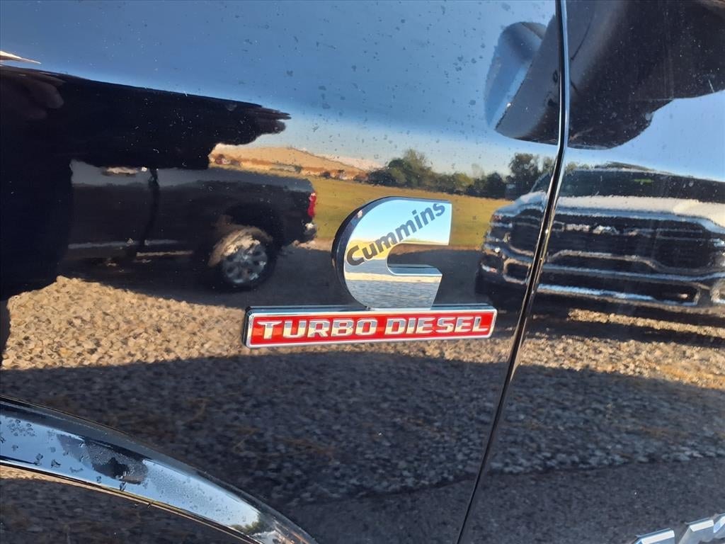 2024 RAM 3500 Limited Mega Cab 4x4 6'4' Box