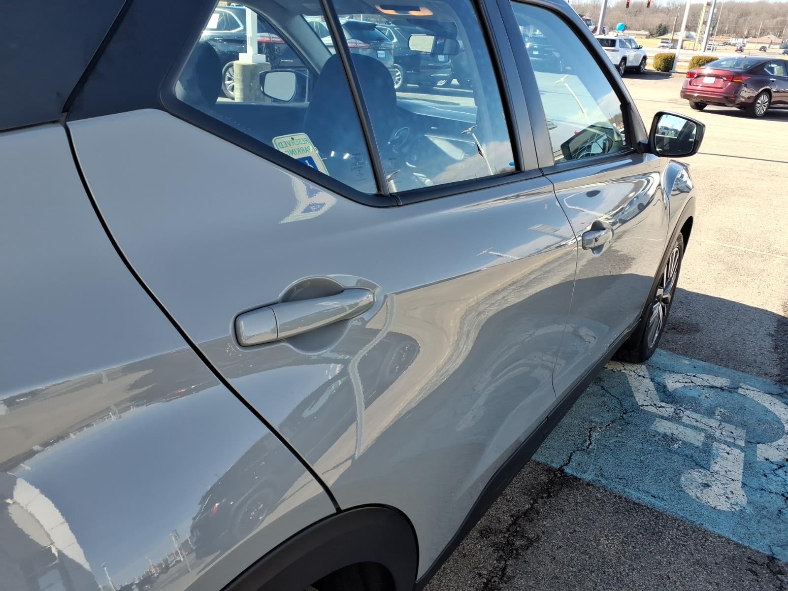 2023 Nissan Kicks SV Xtronic CVT