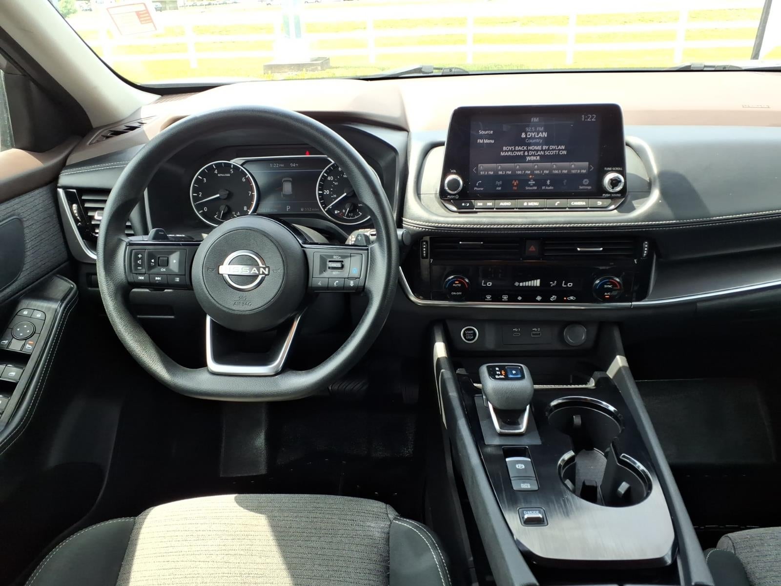 2022 Nissan Rogue SV FWD