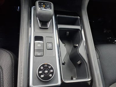 2025 Nissan Pathfinder SV 4WD