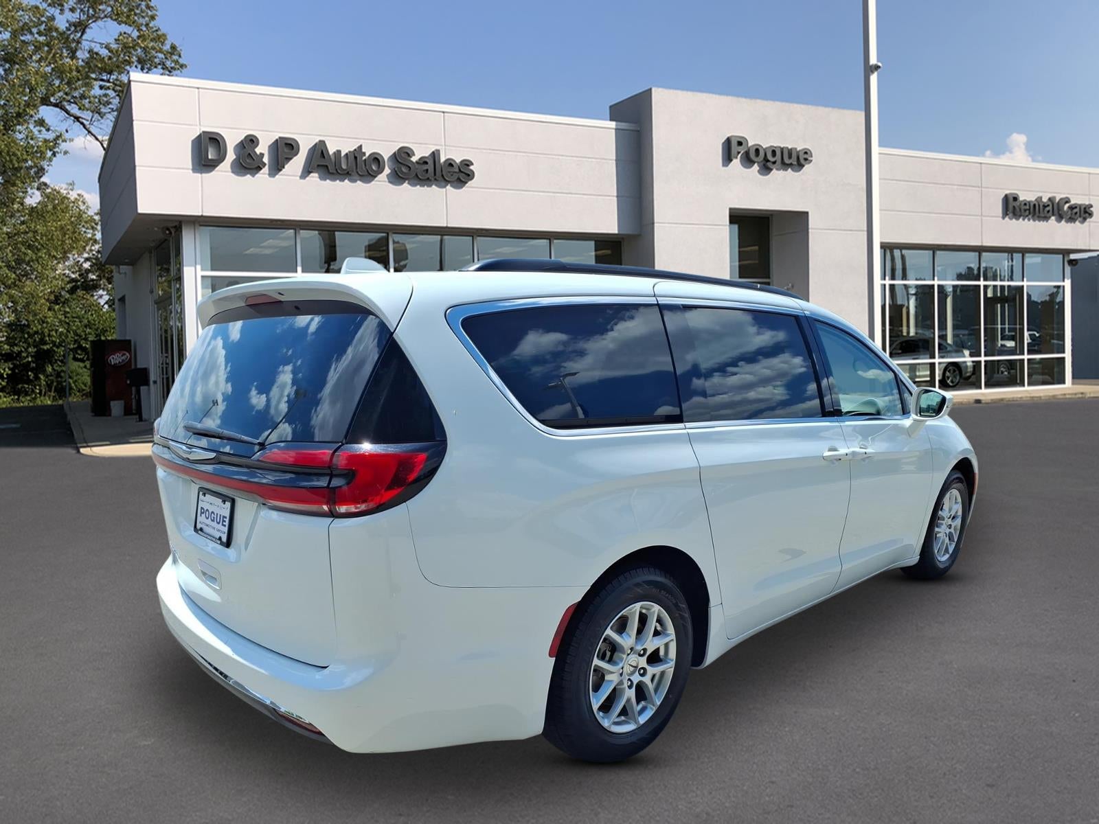 2022 Chrysler Pacifica Touring L