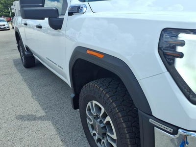 2024 GMC Sierra 2500 HD Pro