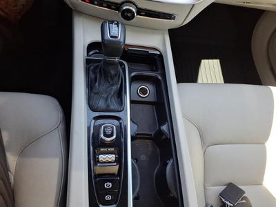 2020 Volvo S60 Momentum