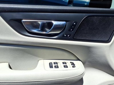 2020 Volvo S60 Momentum
