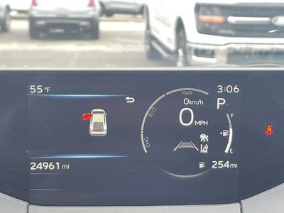 2025 Toyota Prius LE